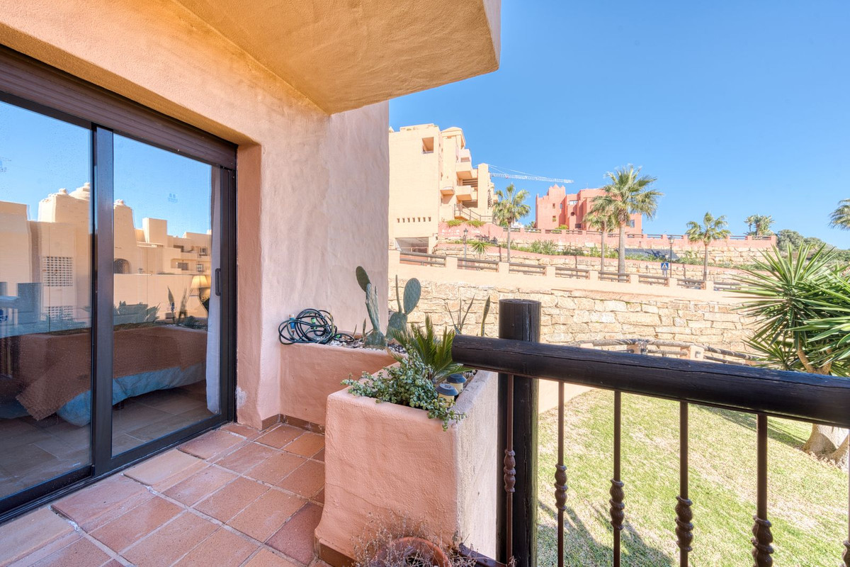 Apartment for sale in Manilva