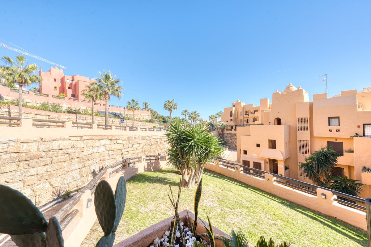 Apartment for sale in Manilva