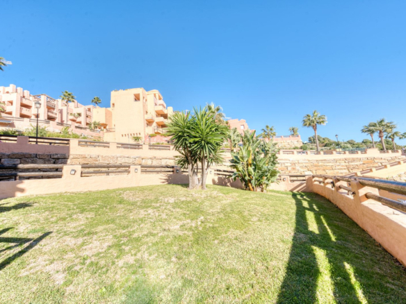 Apartment for sale in Manilva