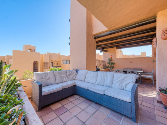 Apartment for sale in Manilva