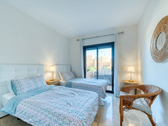 Apartment for sale in Manilva