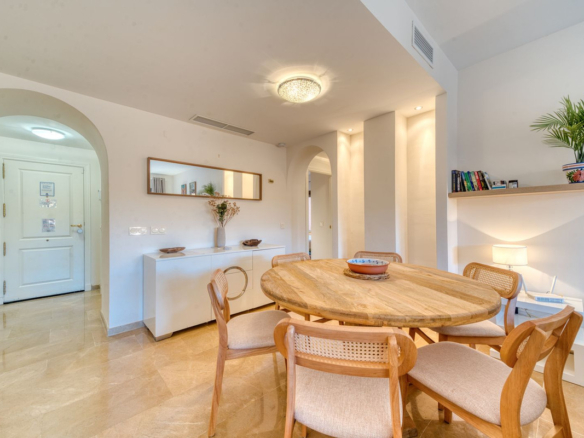 Apartment for sale in Manilva