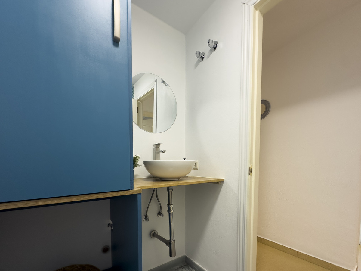 Apartment for sale in Manilva