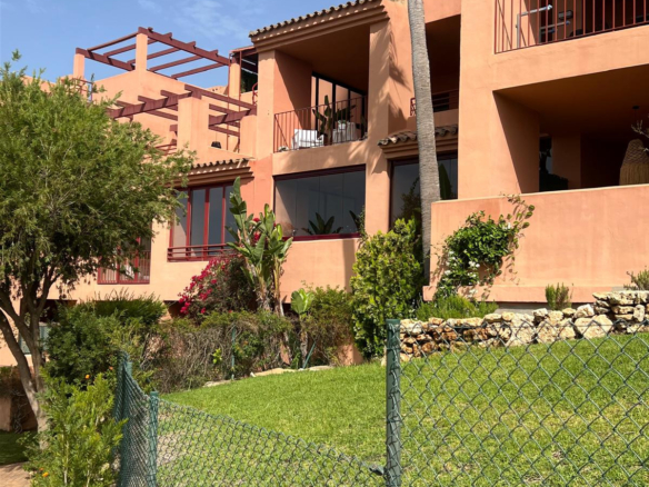 Apartment for sale in Manilva
