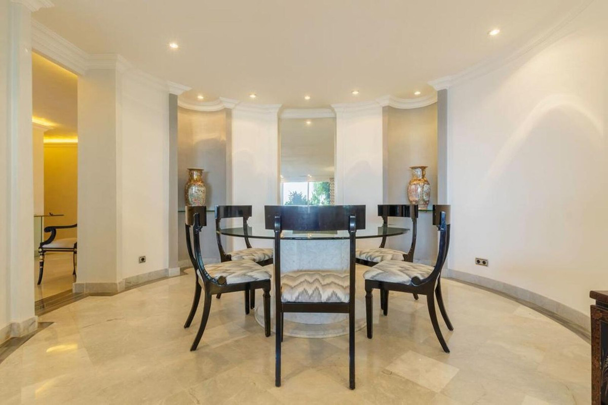 Apartment for sale in Marbella