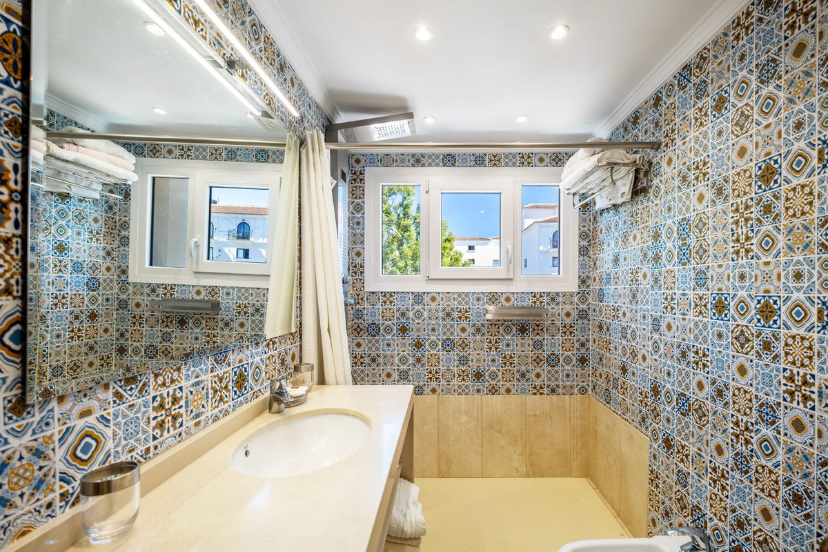 Apartment for sale in Marbella