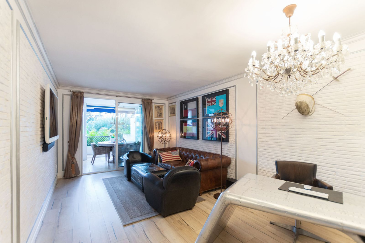 Apartment for sale in Marbella