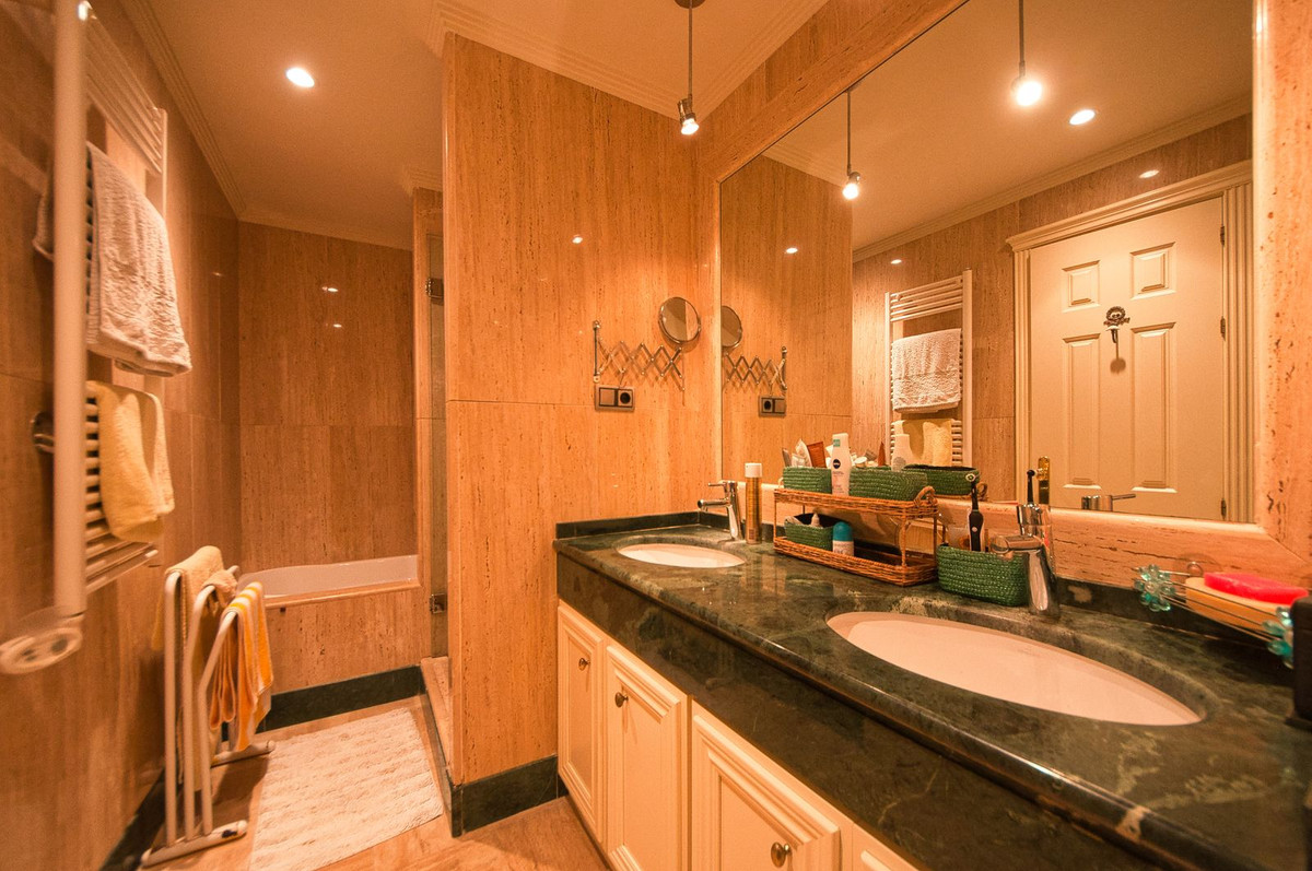 Apartment for sale in Marbella