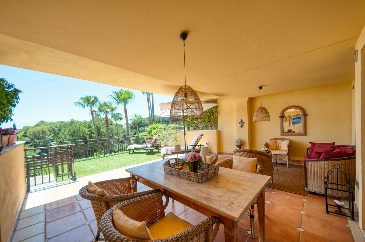 Apartment-in-Marbella-Ref-R4791601 Apartment for sale in Marbella