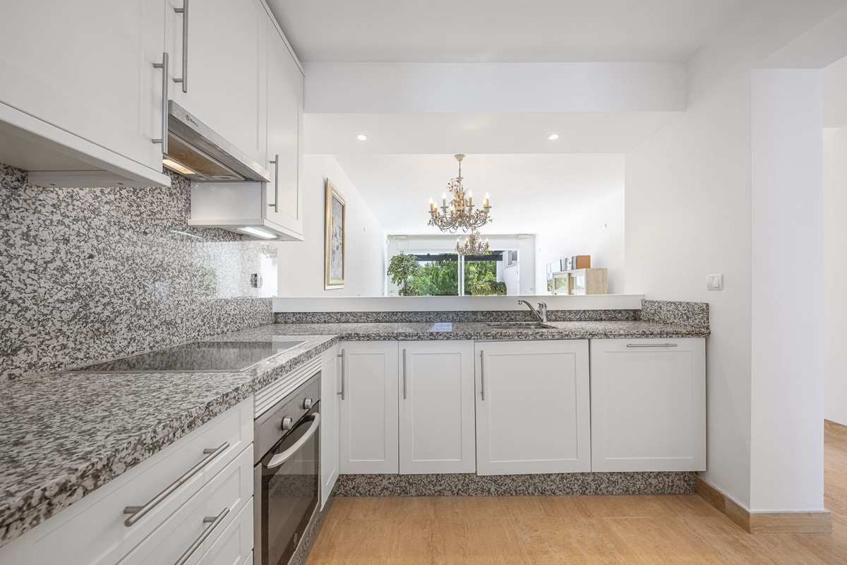 Apartment for sale in Marbella