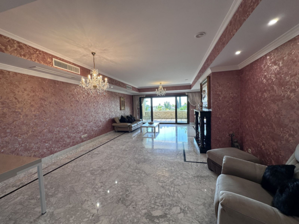 Apartment for sale in Marbella