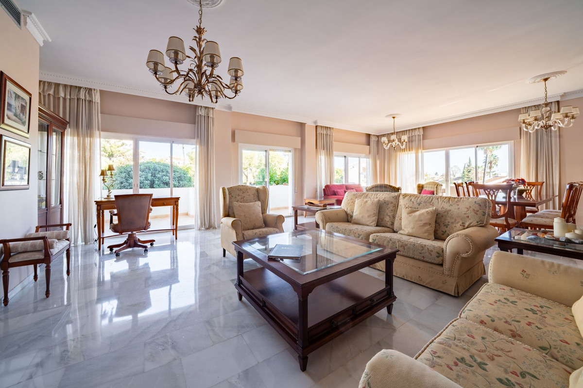 Apartment for sale in Marbella