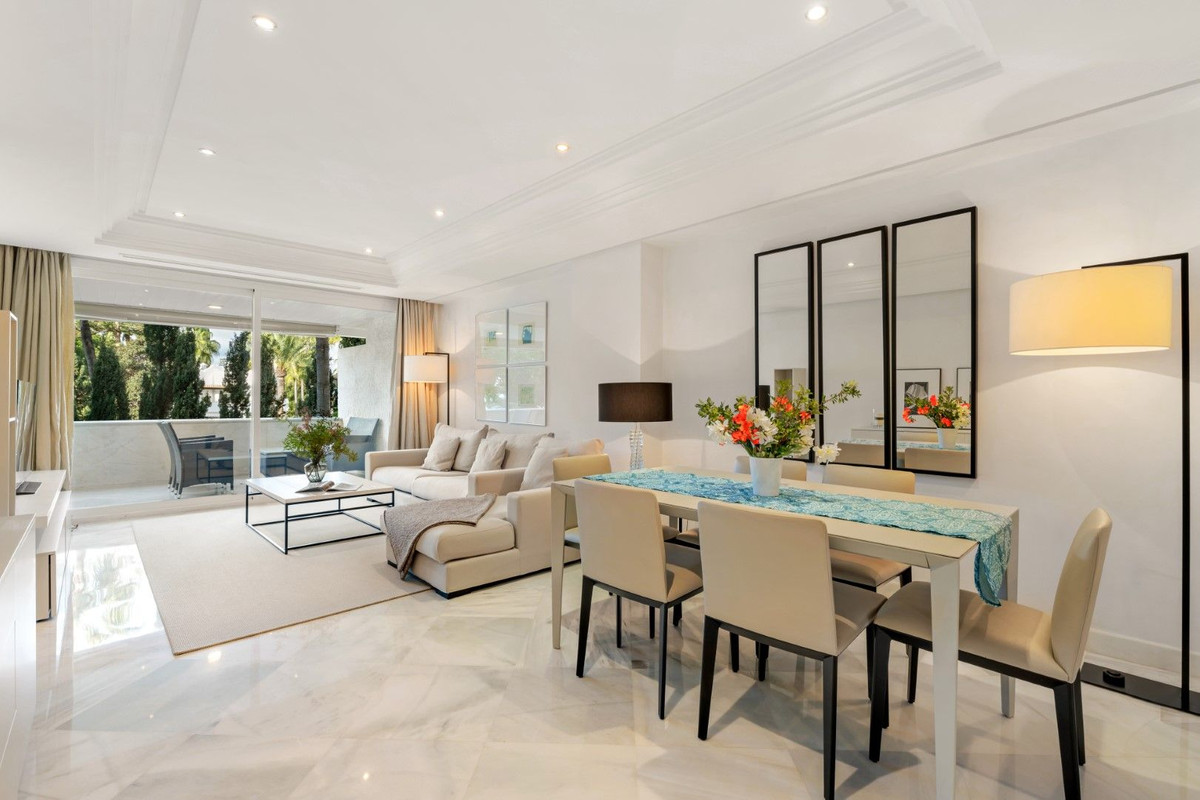 Apartment for sale in Marbella