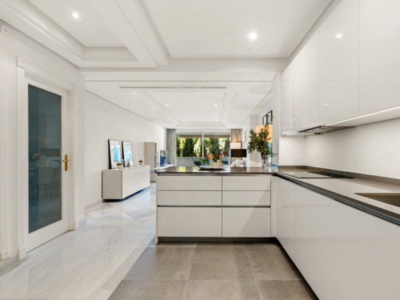 Apartment for sale in Marbella