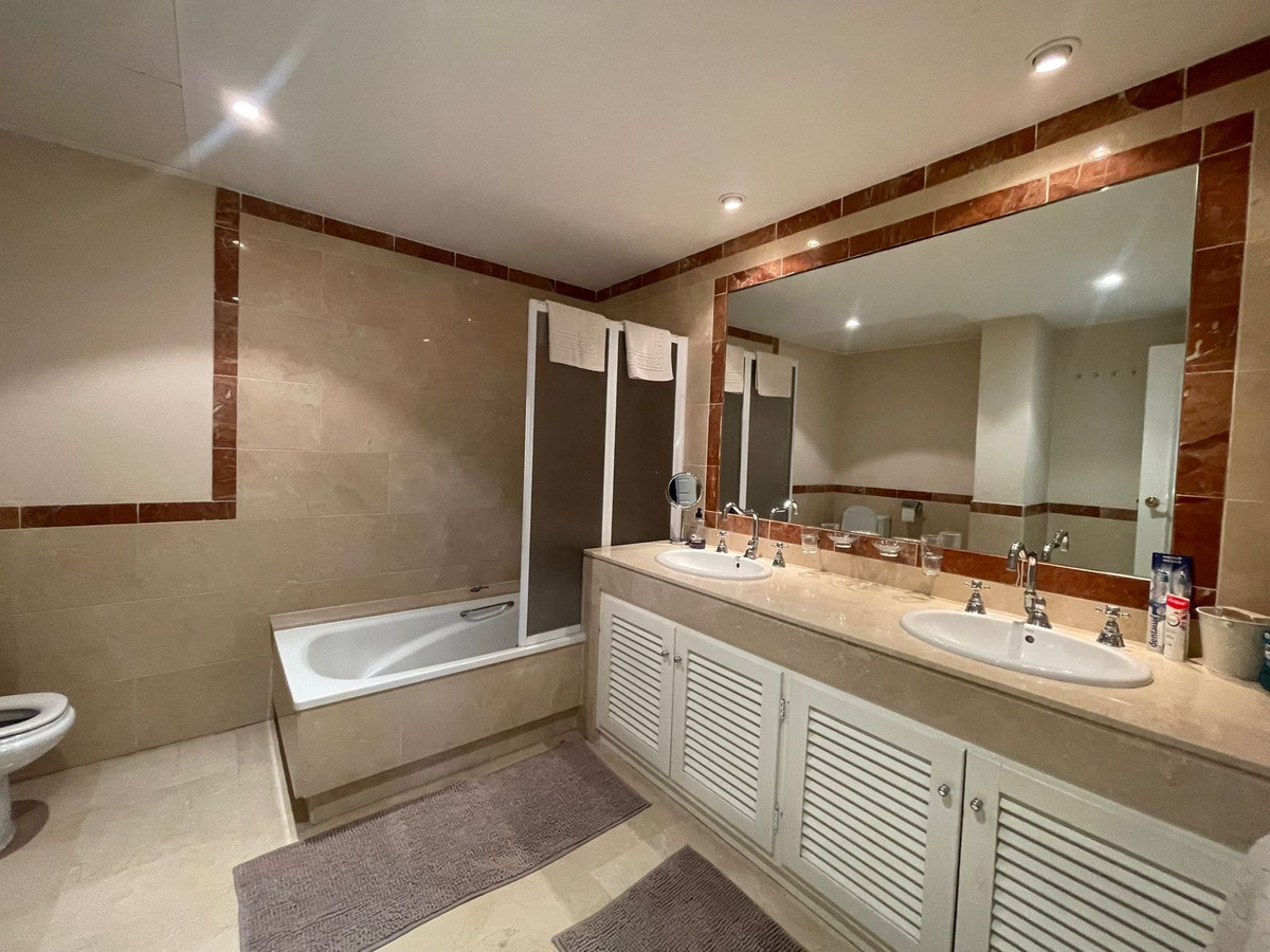 Apartment for sale in Marbella