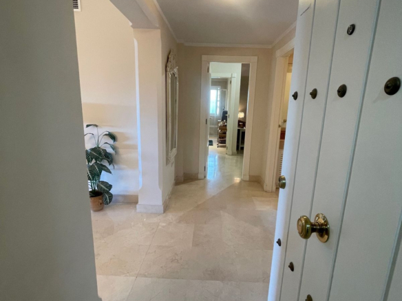 Apartment for sale in Marbella