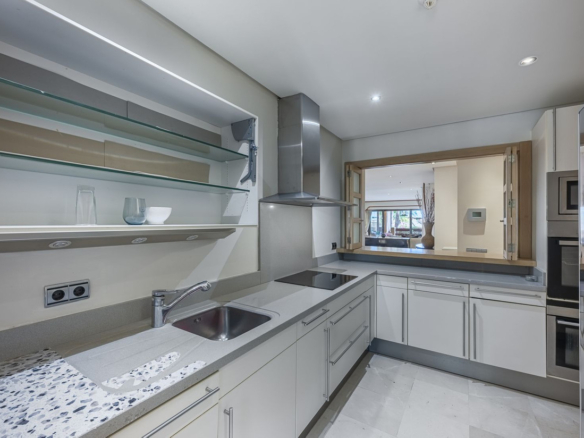 Apartment for sale in Marbella