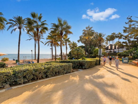 Apartment for sale in Marbella