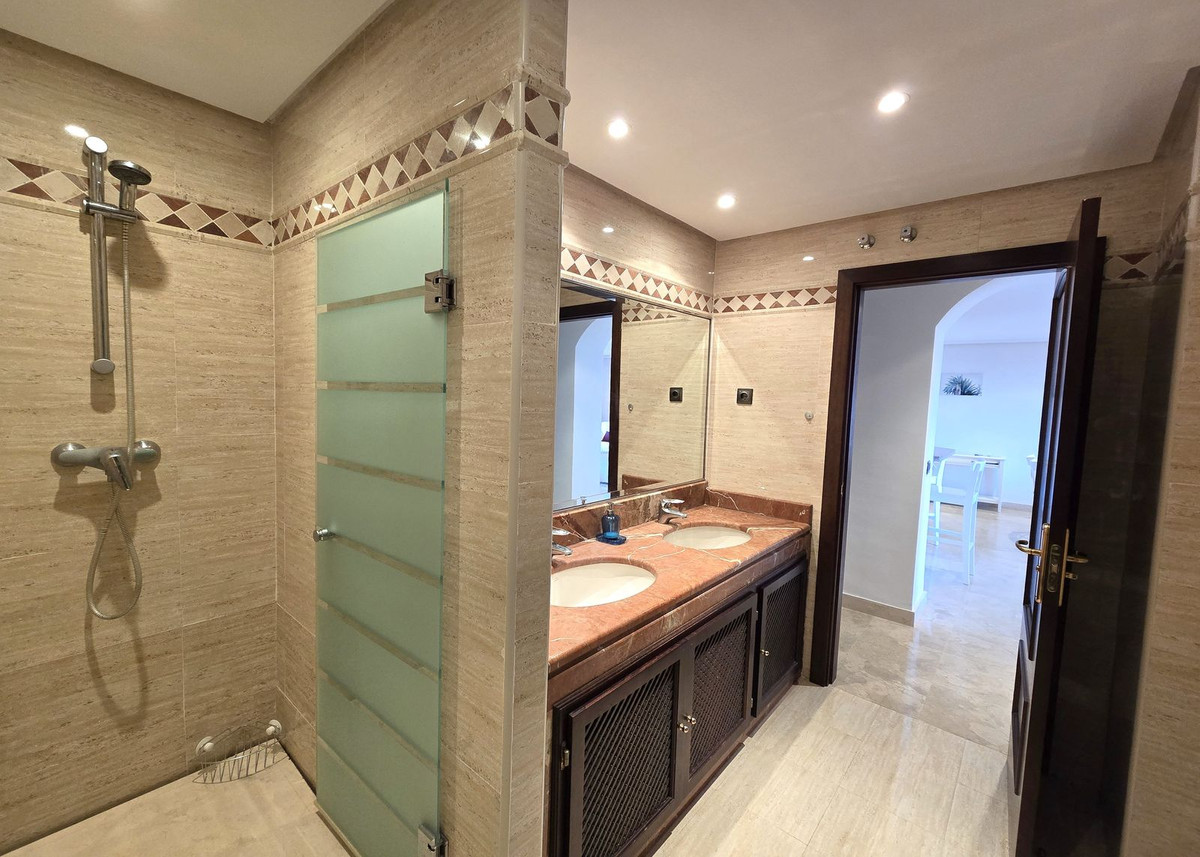 Apartment for sale in Marbella