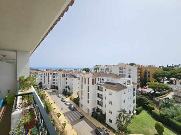 Apartment for sale in Mijas