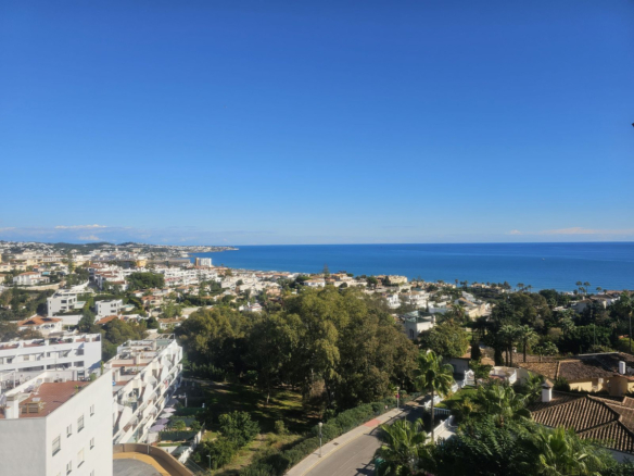 Apartment for sale in Mijas