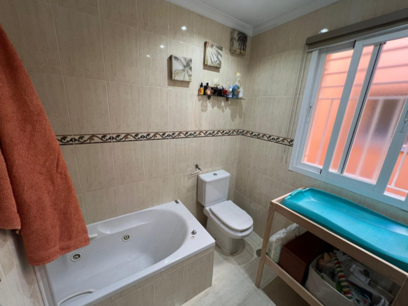 Apartment for sale in Mijas