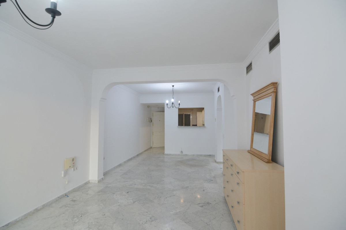 Apartment for sale in Mijas