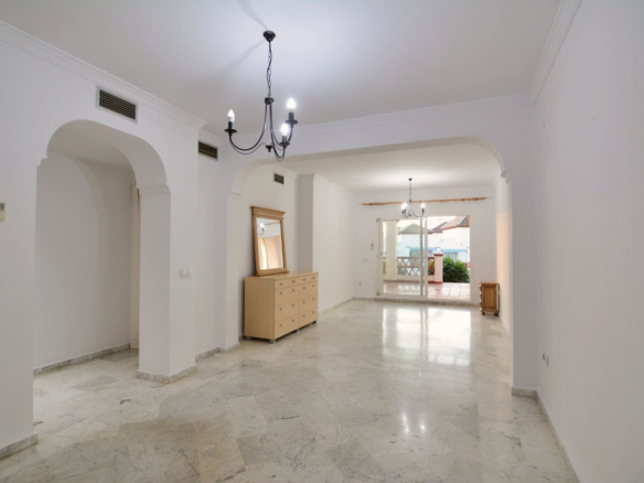 Apartment for sale in Mijas