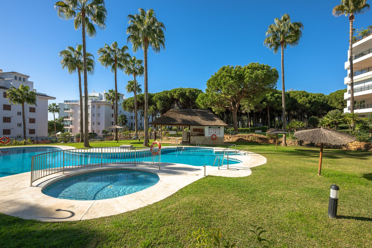 Apartment for sale in Mijas