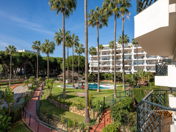 Apartment for sale in Mijas