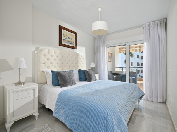 Apartment for sale in Mijas