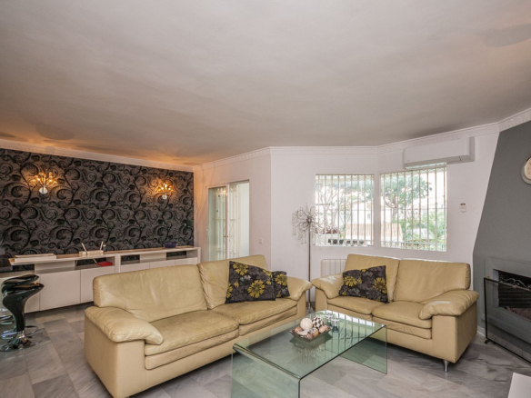 Apartment for sale in Mijas