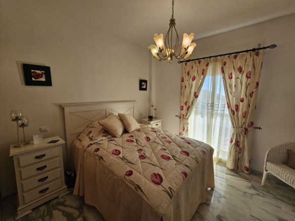 Apartment for sale in Mijas