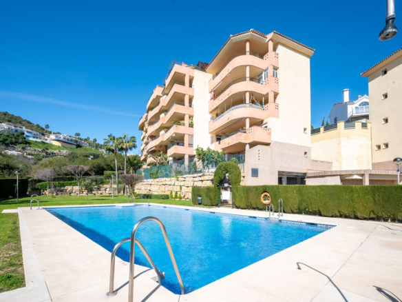 Apartment for sale in Mijas