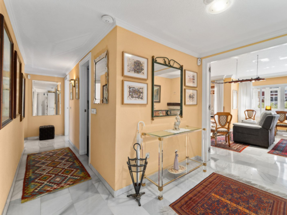 Apartment for sale in Mijas