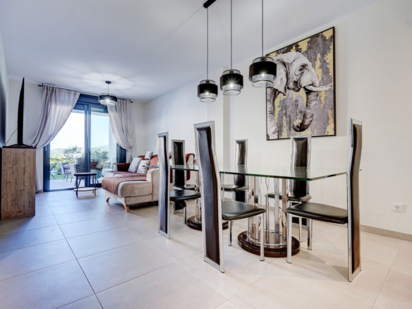 Apartment for sale in Mijas