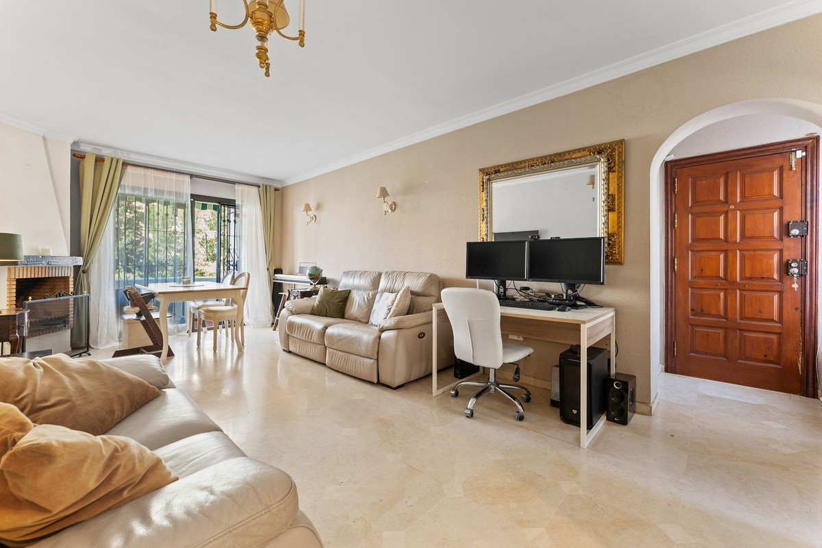 Apartment for sale in Mijas