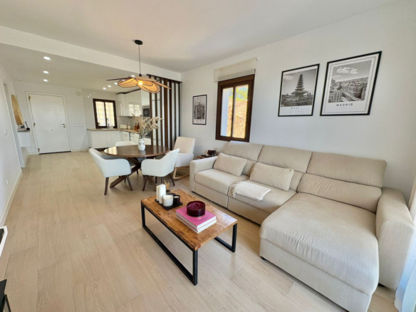 Apartment for sale in Mijas