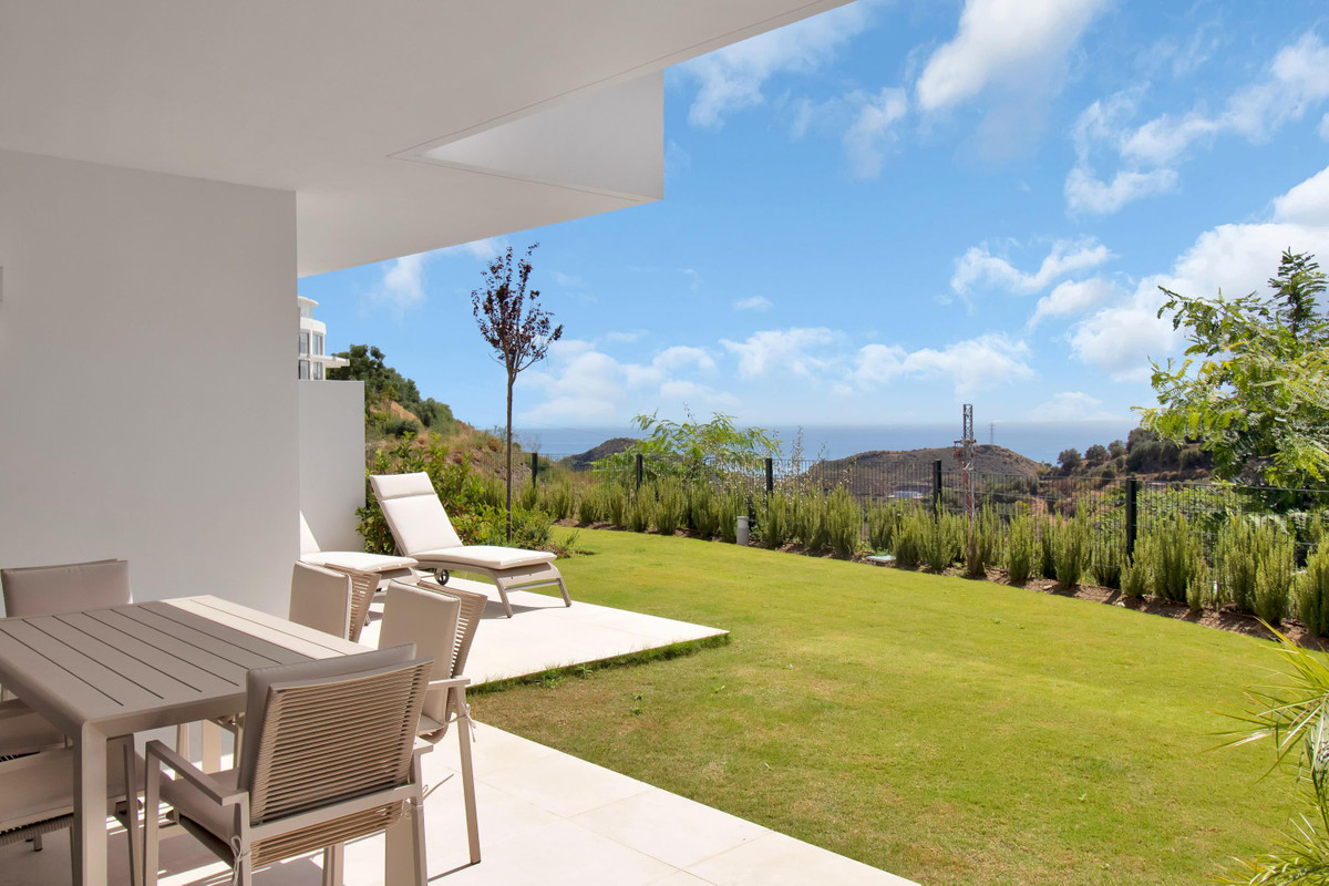 Apartment for sale in Ojén