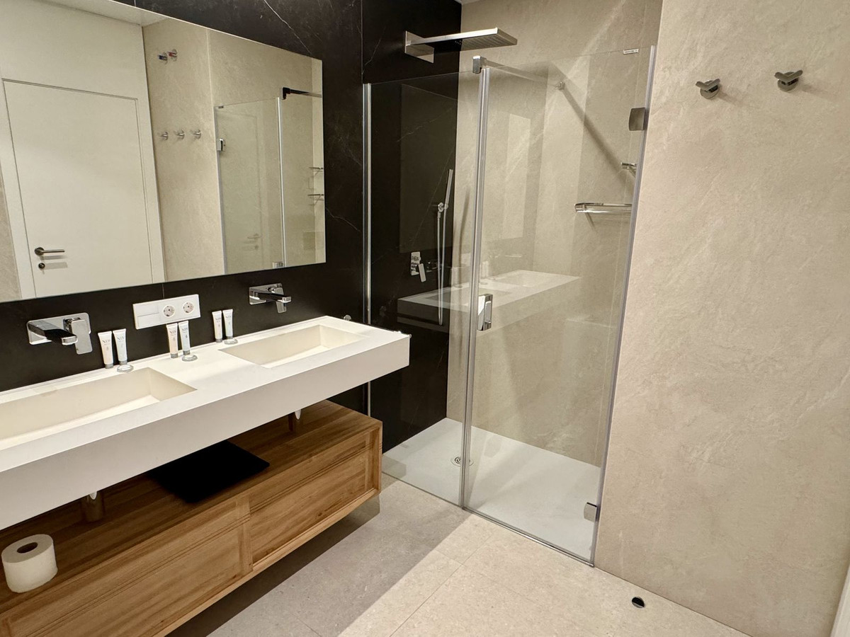 Apartment for sale in Torremolinos