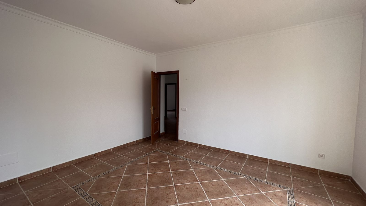 Finca for sale in Alhaurín de la Torre