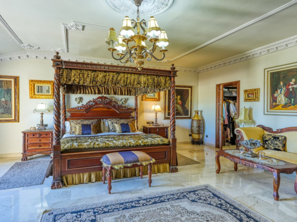 Finca for sale in Alhaurín de la Torre