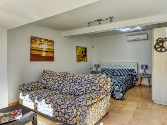 Finca for sale in Alhaurín de la Torre