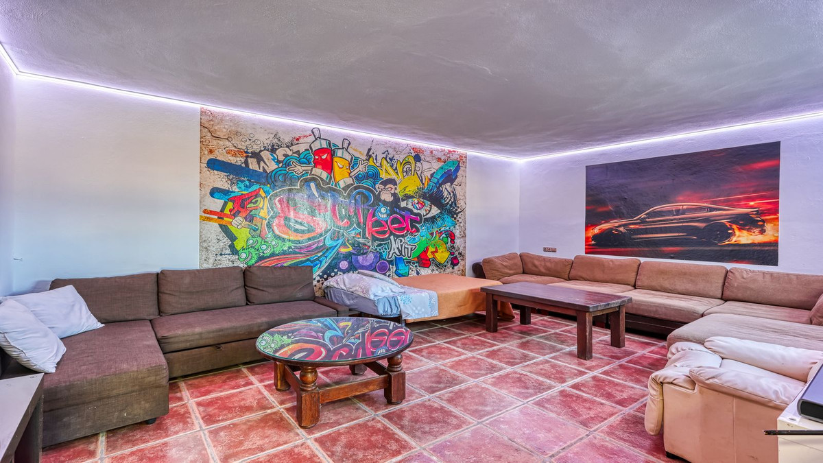 Finca for sale in Alhaurín de la Torre