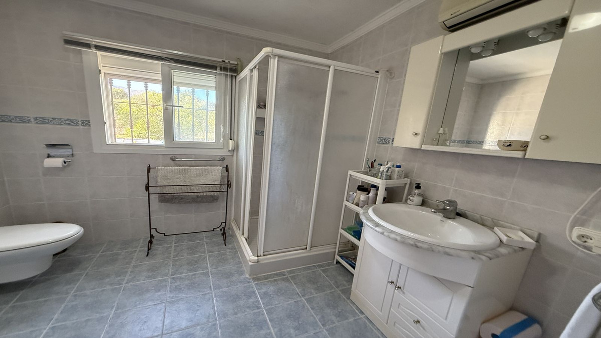 Finca for sale in Alhaurín de la Torre