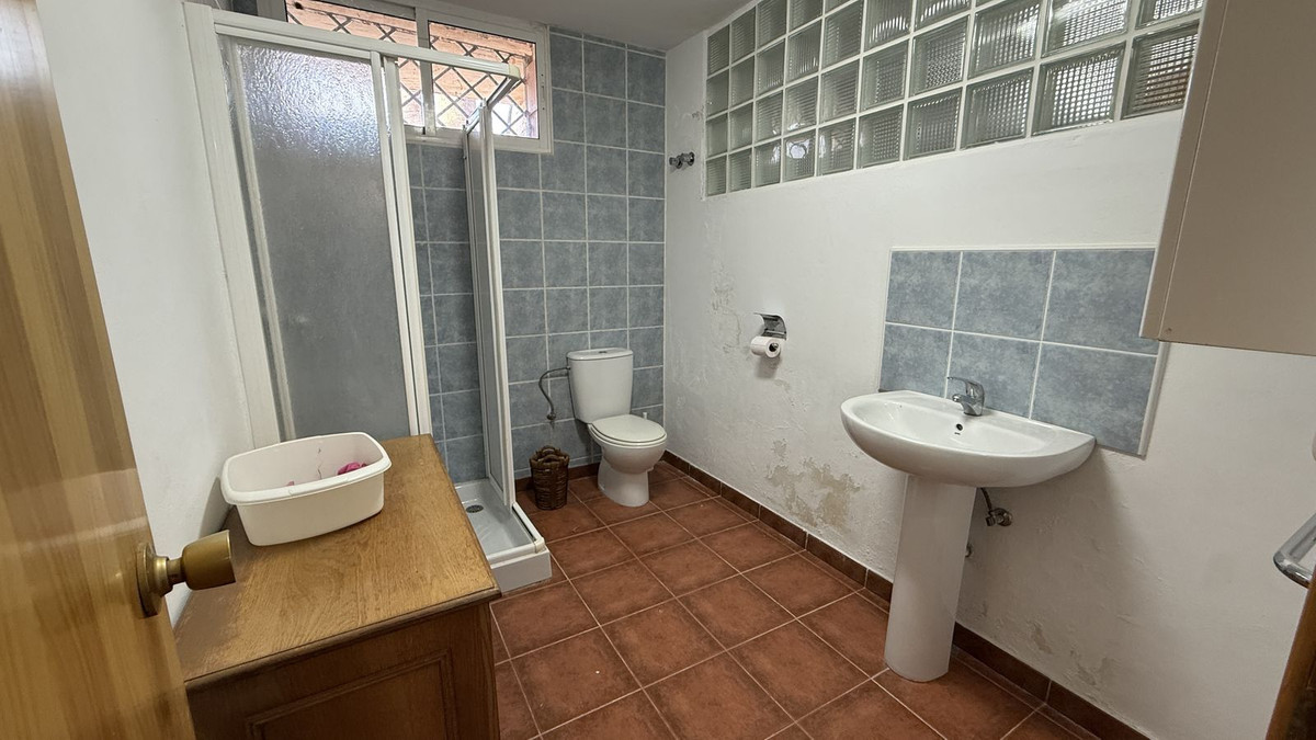 Finca for sale in Alhaurín de la Torre
