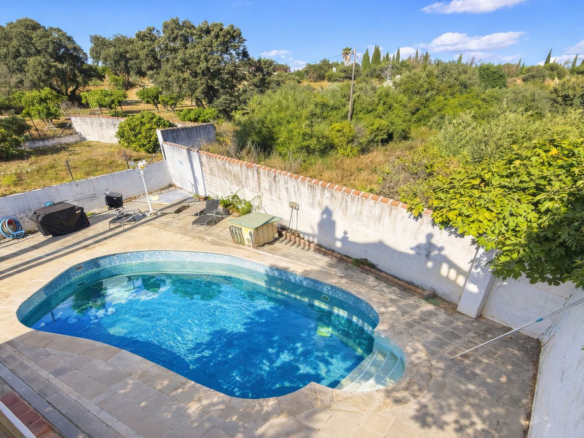 Finca for sale in Alhaurín de la Torre