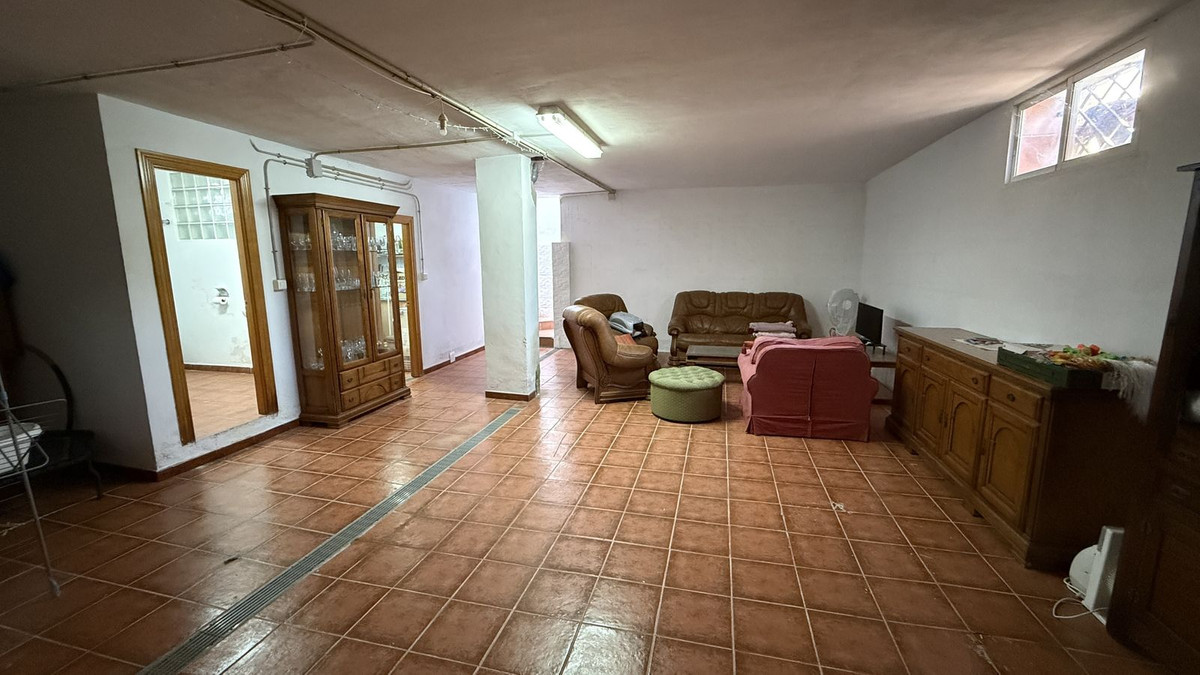 Finca for sale in Alhaurín de la Torre