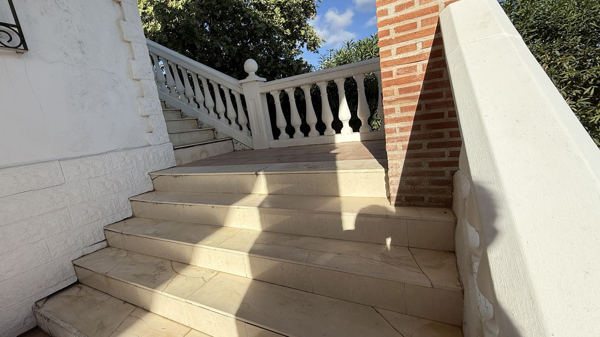 Finca for sale in Alhaurín de la Torre