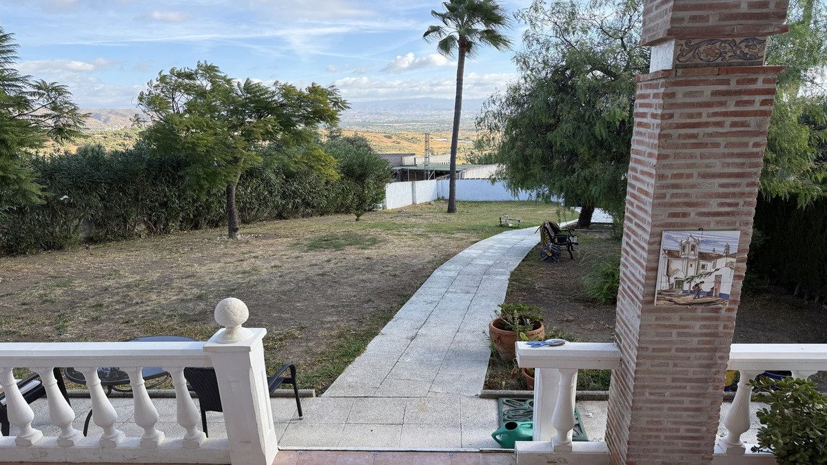 Finca for sale in Alhaurín de la Torre